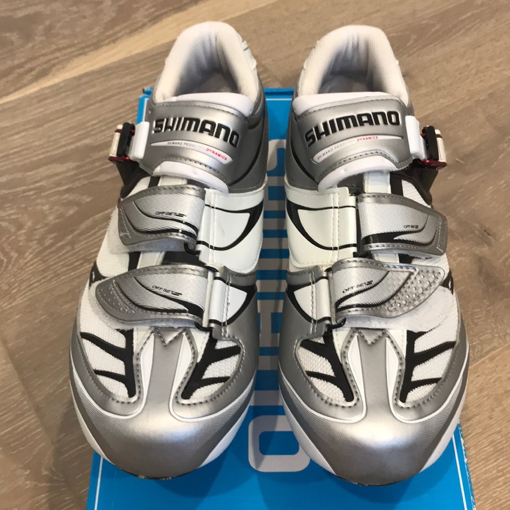 Shimano bicycle shoes SH-R133L